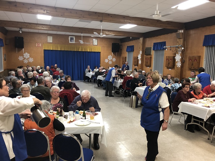 I.F. SUPPER CLUB PROVIDES GOOD MEAL, GOOD COMPANIONSHIP