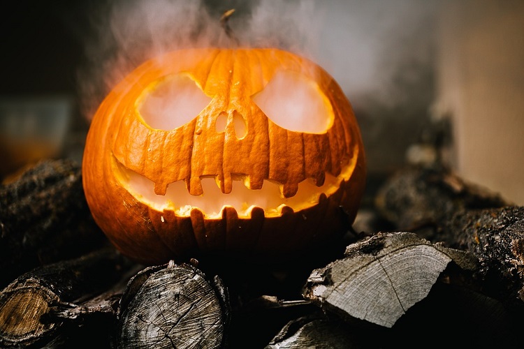 Advice on trick-or-treating at seniors’ residential facilities