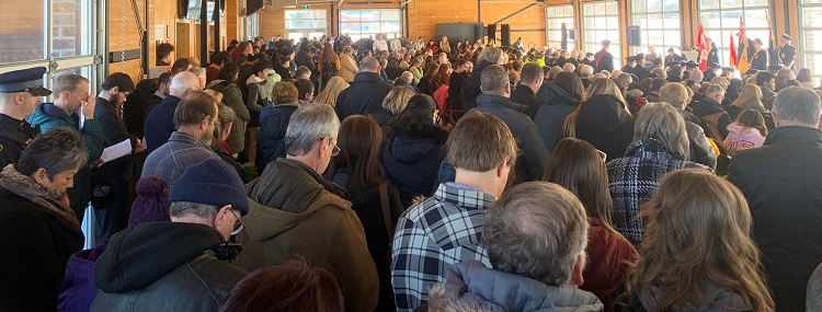 Cold outside, hot inside plagues Remembrance Day ceremony in Cochrane