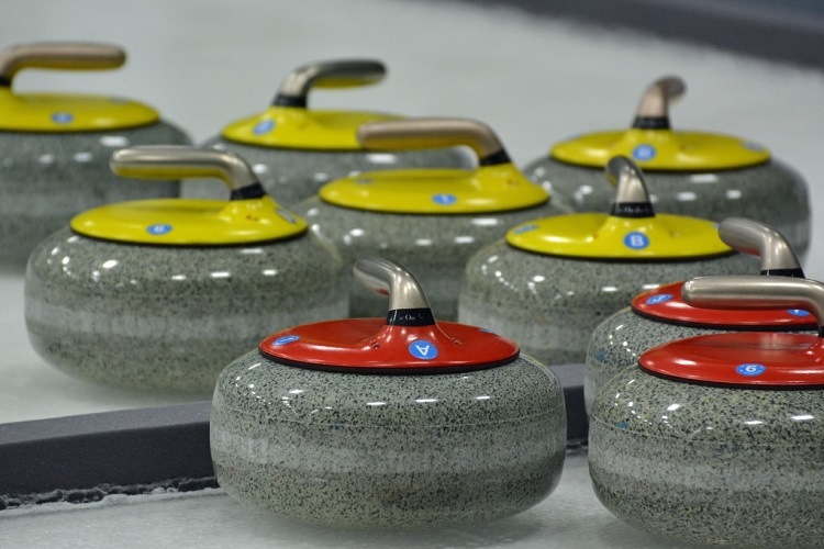 Fundraisers hope bonspiel sweeps in $6,000+